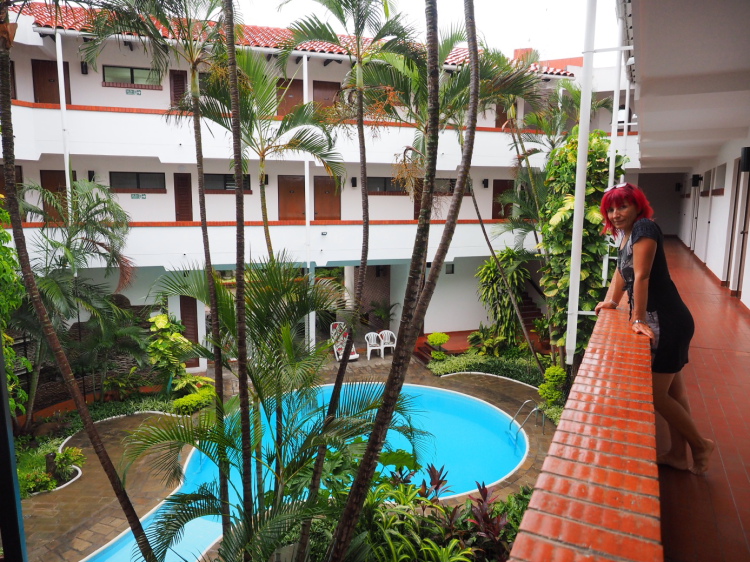 image051 m