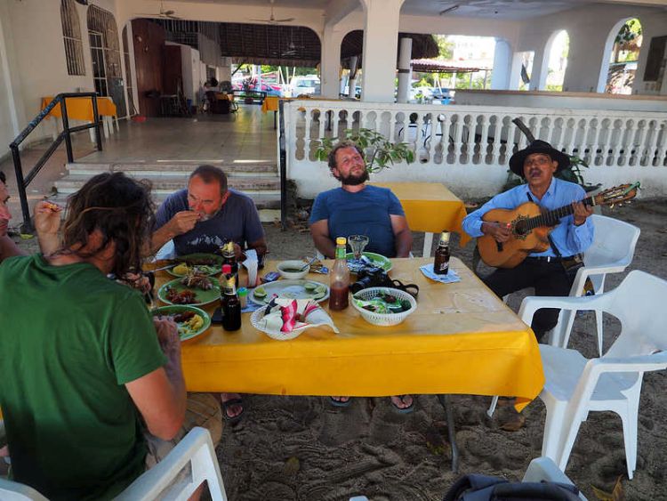 PB160771 Acapulco 750